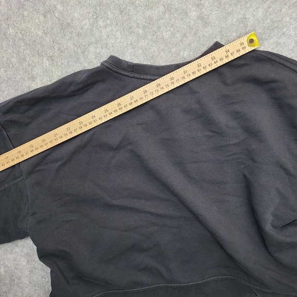 Nike‎ Crop Sweatshirt Womens Medium Black Center Solo Fuzzy Swoosh Crew Neck - Picture 7 of 9